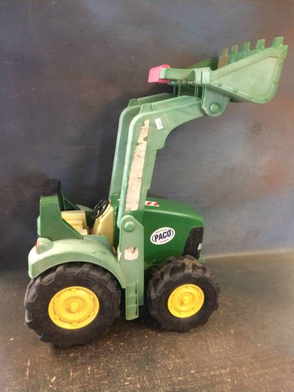 john deere toy tractors ertl
