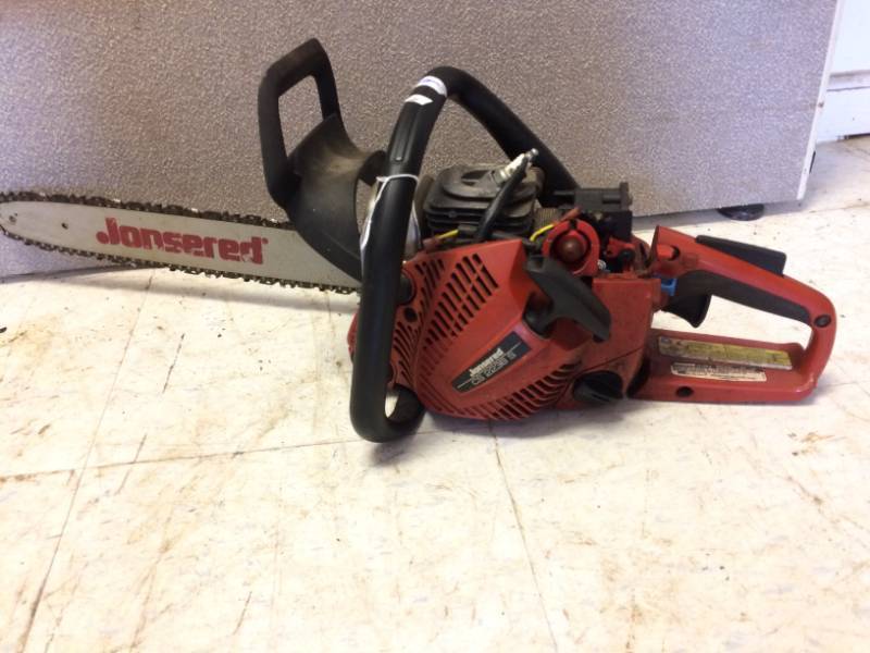 lot 17 image: Chain Saws - Jonsered and 150 Automatic