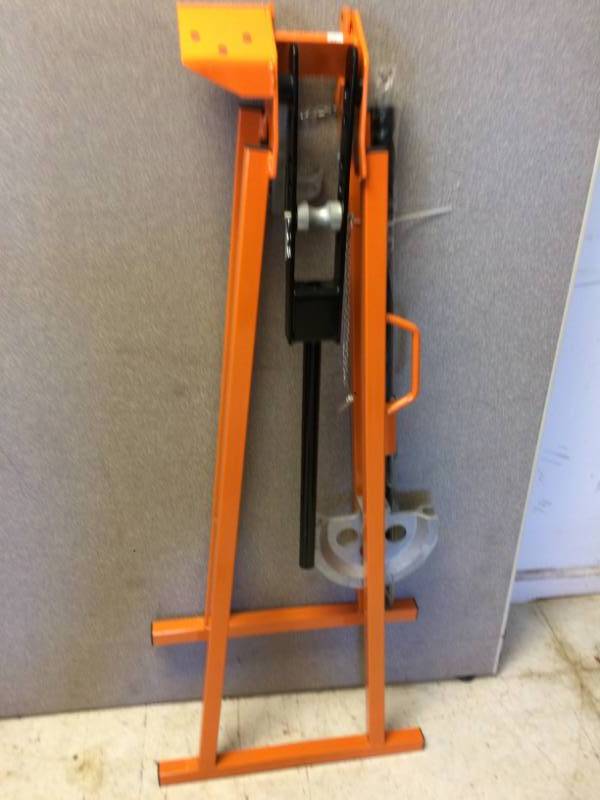 lot 9 image: Grizzly Heavy Duty Conduit Bender Set