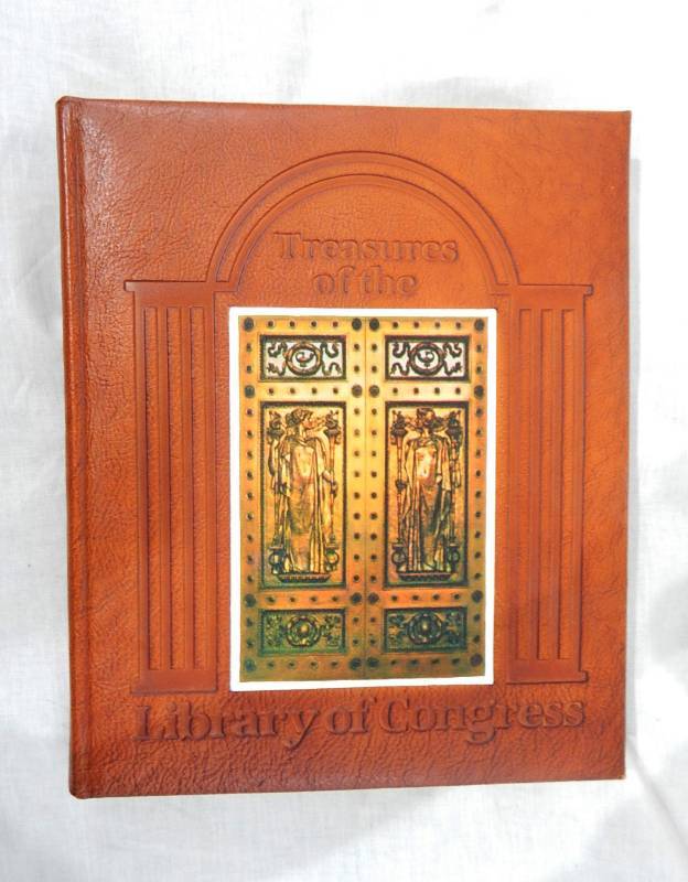 lot 10 image: New Vintage 1980 Limited Edition Treasures of the Library of Congress Leather Bound Book
