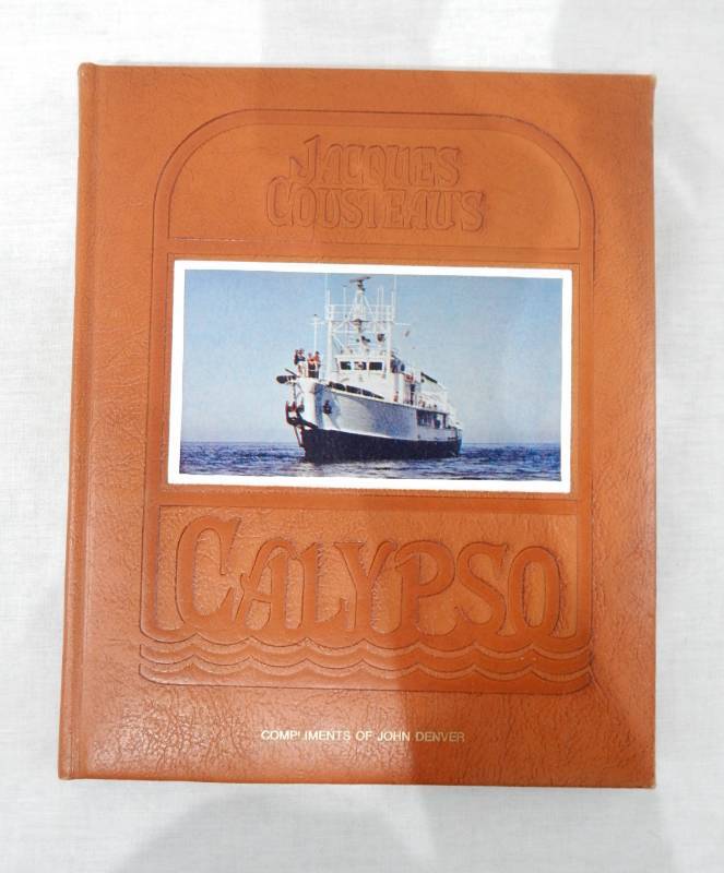 lot 16 image: Vintage Limited Edition Jacques Cousteaus Calypso Leather Bound Book