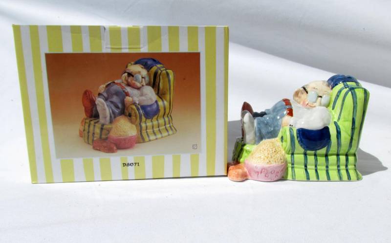 lot 79 image: Case of New Ceramic Club Geezer Retirement Banks