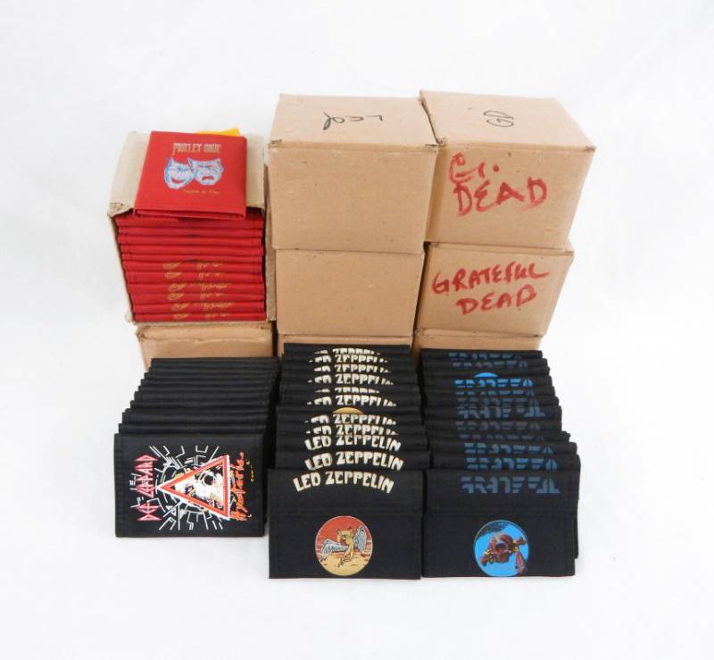 lot 21 image: Large Lot of Vintage Nylon Rock and Roll Wallets