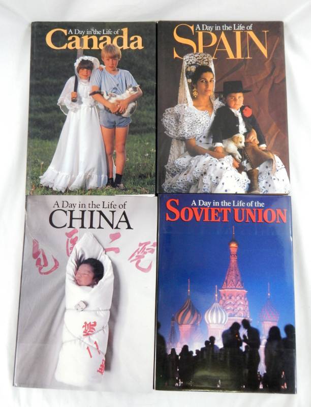 lot 18 image: Lot of Vintage Day in the Life Hardcover and Paperback Books