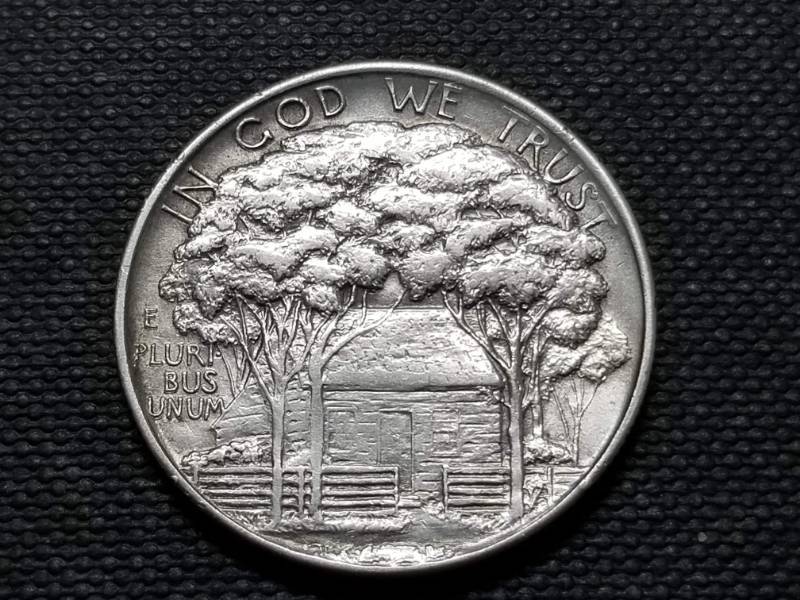 lot 16 image: 1922 GRANT US COMMEMORATIVE SILVER HALF DOLLAR