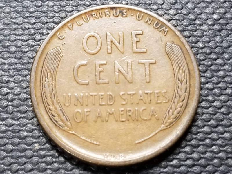 lot 21 image: 1909-VDB US WHEAT CENT