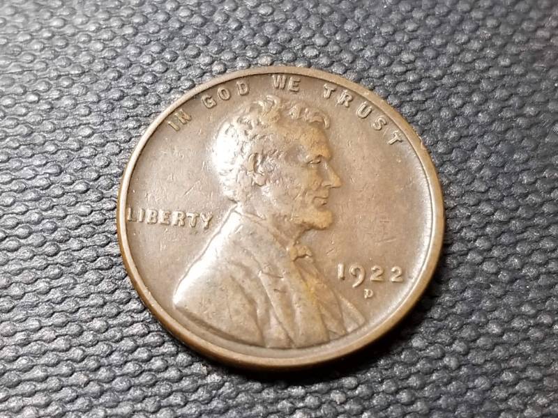 lot 46 image: 1922-D US WHEAT CENT BETTER DATE COIN