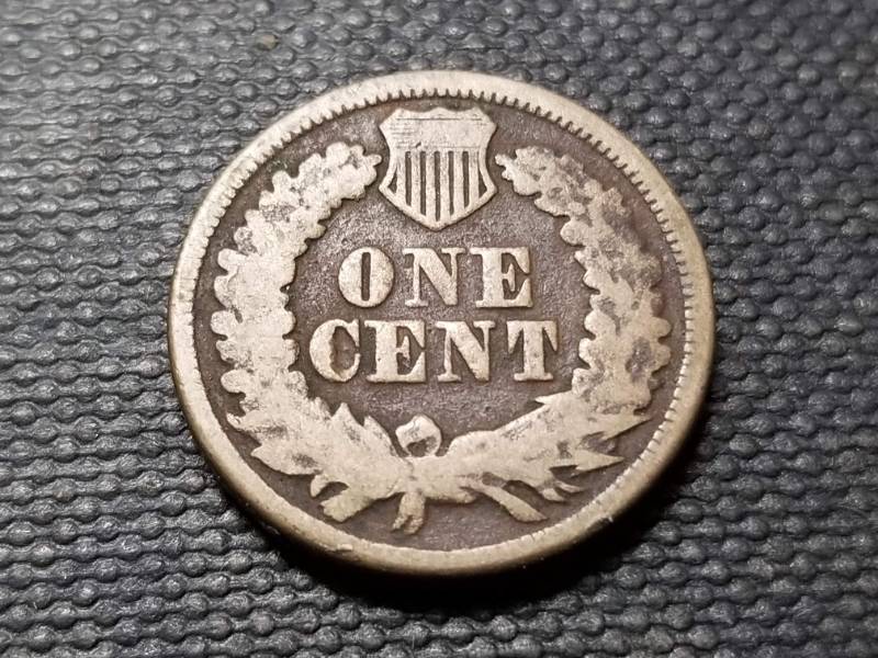 lot 62 image: 1863 INDIAN HEAD CENT