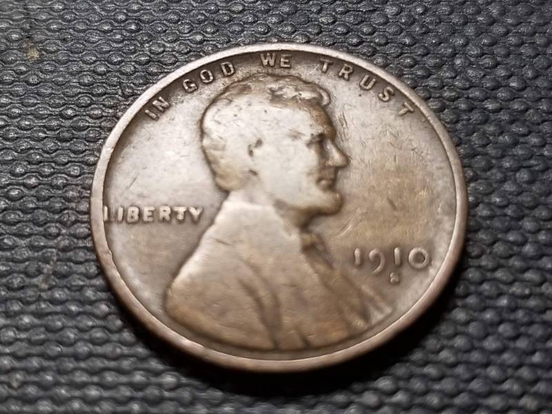 lot 64 image: 1910-S US WHEAT CENT