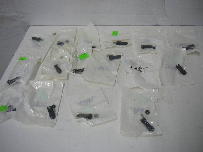 lot 25 image: KIPP Cam Lever Size 9