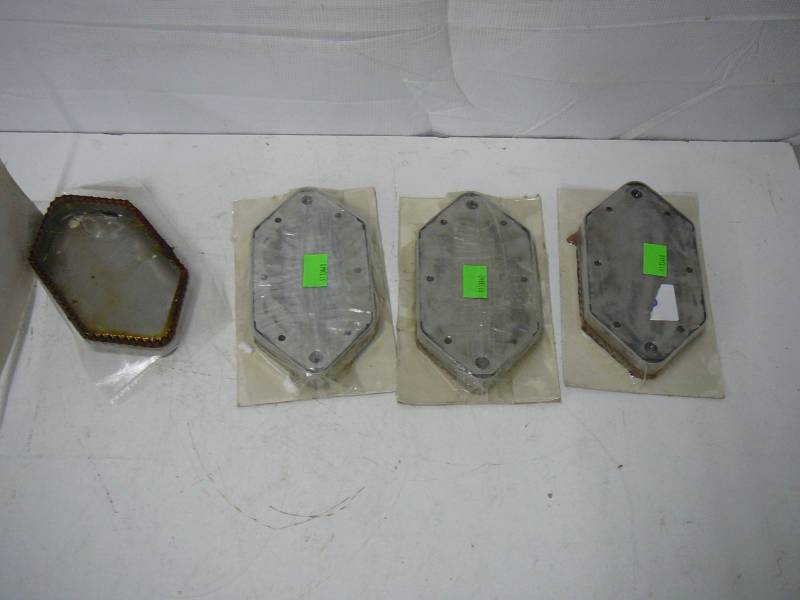 lot 59 image: Parts #9113440
