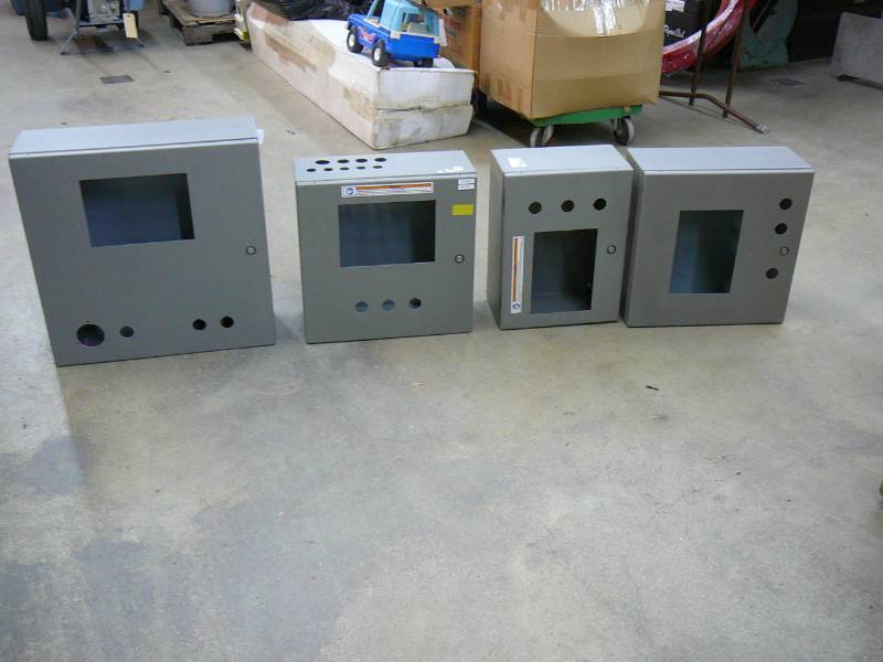 lot 64 image: Hoffman Enclosures