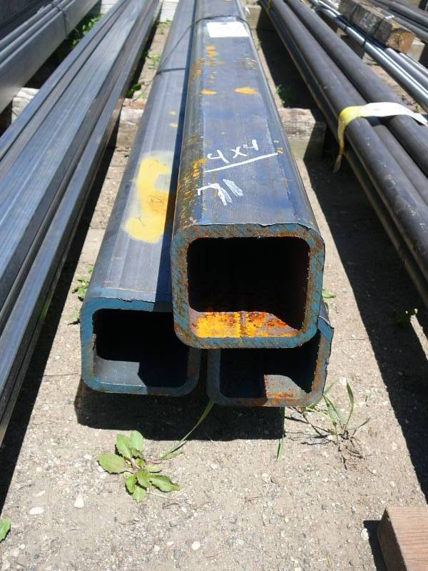 lot 71 image: Square Tubing Heavy Wall