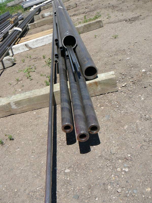 lot 76 image: Round Tubing Random Lengths & Diameters