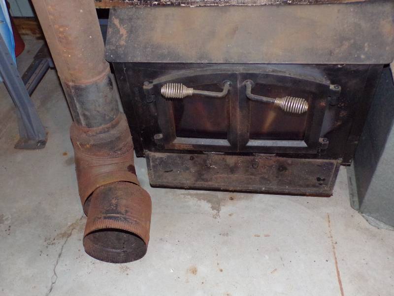 lot 38 image: Wood Fireplace Insert