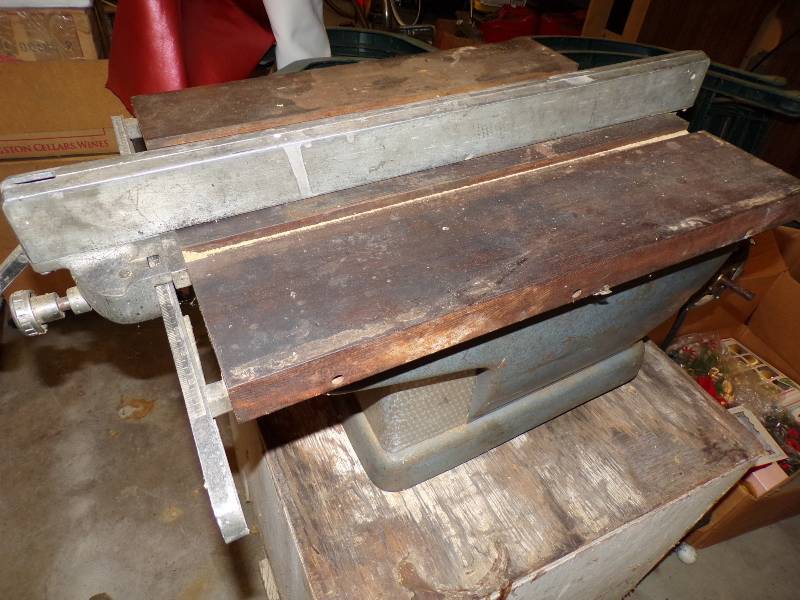lot 63 image: Craftsman Table Saw