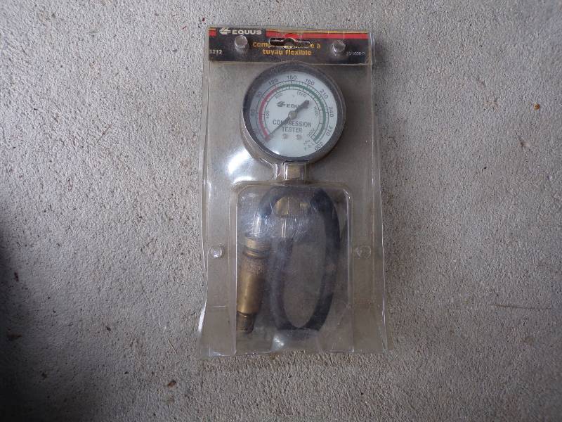 lot 67 image: Compression tester