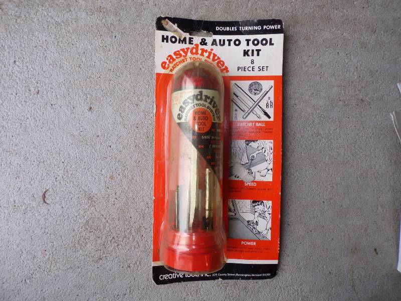 lot 68 image: Home and Auto Tool Kit
