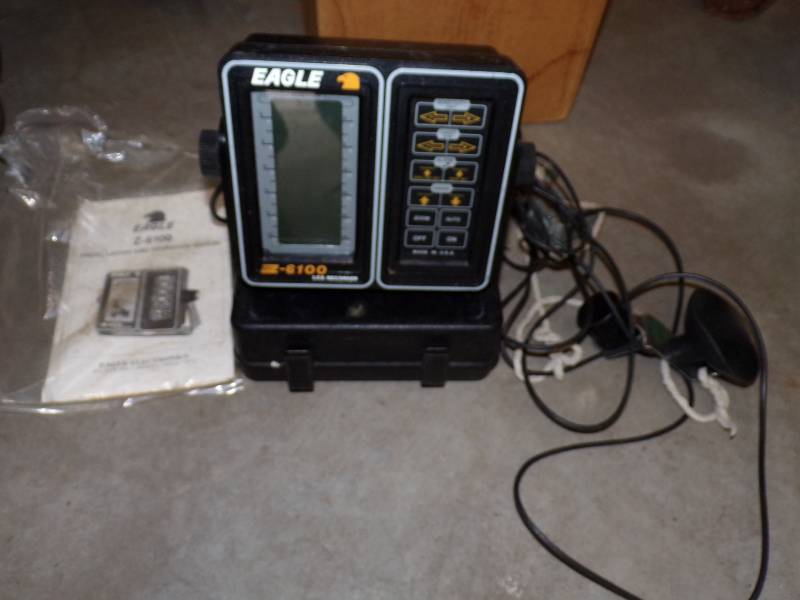 lot 82 image: Eagle 6100 Fish Finder