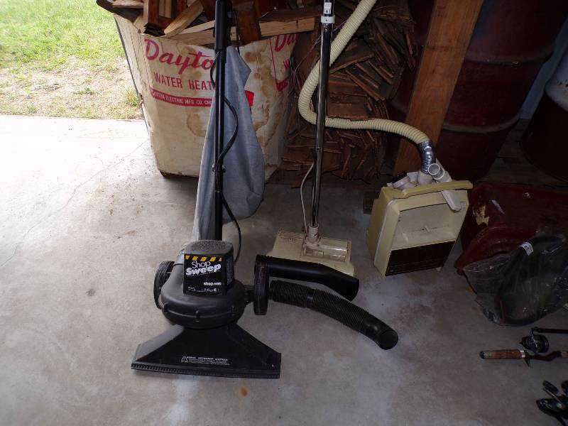 lot 91 image: Shop Vac  Shop Sweep and Kenmore Vacuum