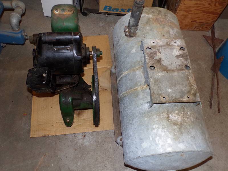 lot 97 image: Water Pump with Pressure Tank