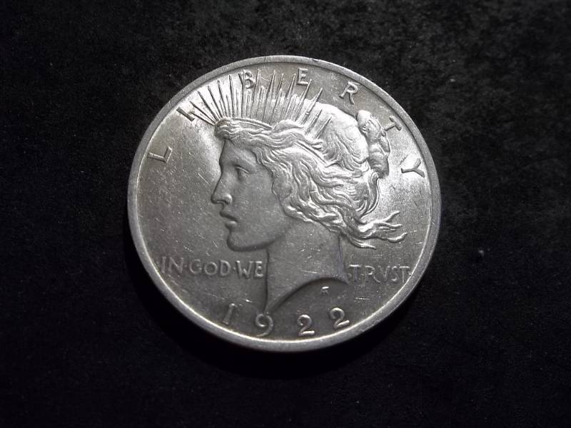 lot 42 image: 1922  Silver Peace Dollar