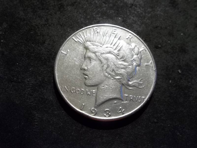 lot 55 image: 1934 Silver Peace Dollar
