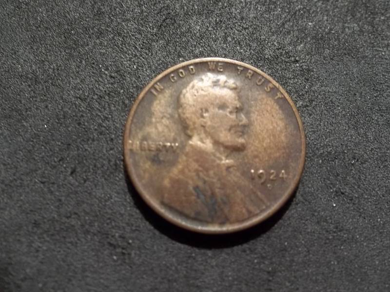 lot 72 image: 1924 D Lincoln Cent