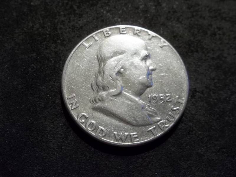 lot 102 image: 1952 Franklin Half Dollar