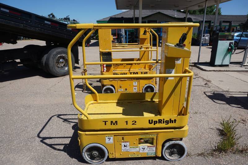 Large SW Metro Equipment Sale KBID