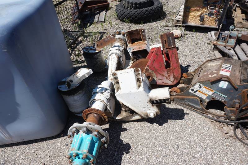 lot 48 image: Air Ride Heavy Trailer Axle