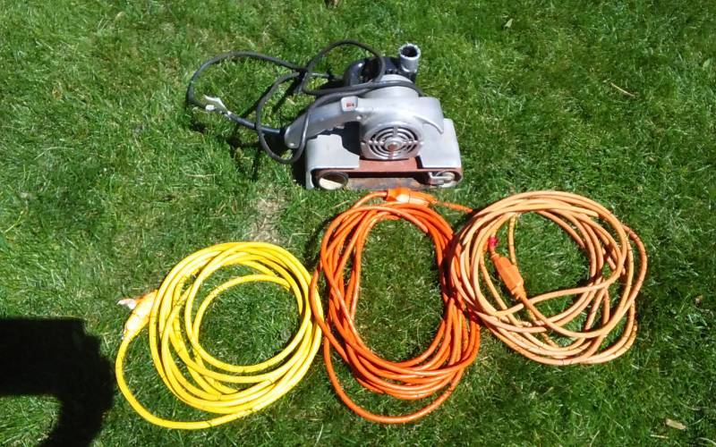 lot 5 image: Craftsman Belt Sander, 3-Extension Cords