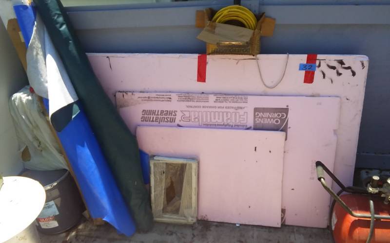 lot 32 image: Box Of Wire, Styrofoam Insulation, Rolls Of Vinyl