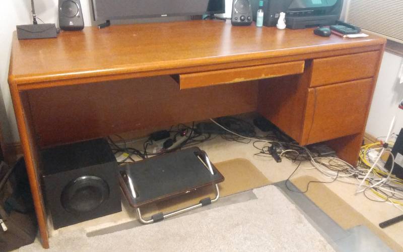 lot 60 image: Large Executive Desk 65x30x30 And Tall Book Shelf 28x12x72 (No Contents)