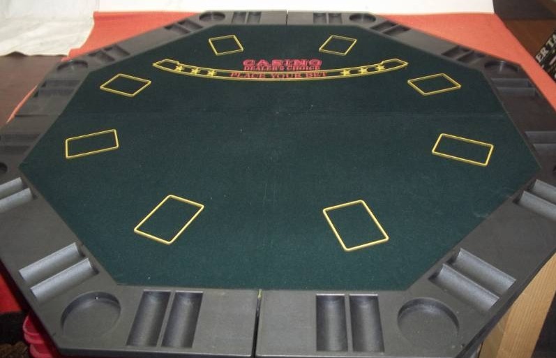 lot 107 image: Poker Table Set and Chess Set