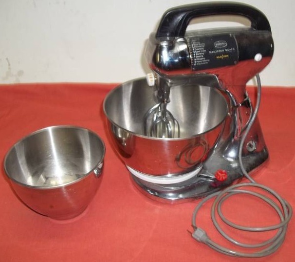 lot 85 image: Mixer