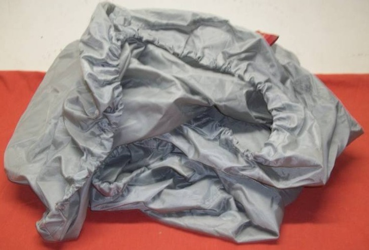 lot 87 image: Pedal Boat Cover