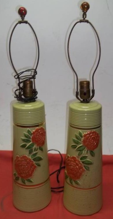 lot 38 image: Lamps