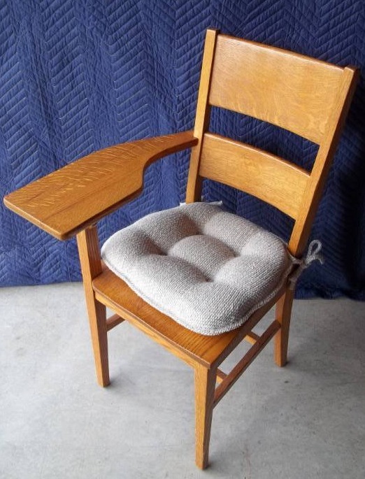 lot 200 image: Vintage DeskChair Combo