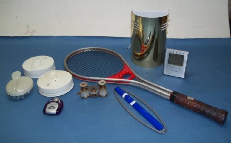 lot 209 image: Assorted Housewares