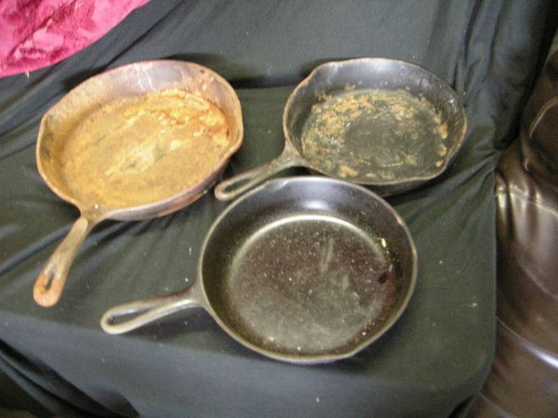 lot 25 image: 3 Cast Iron Pans