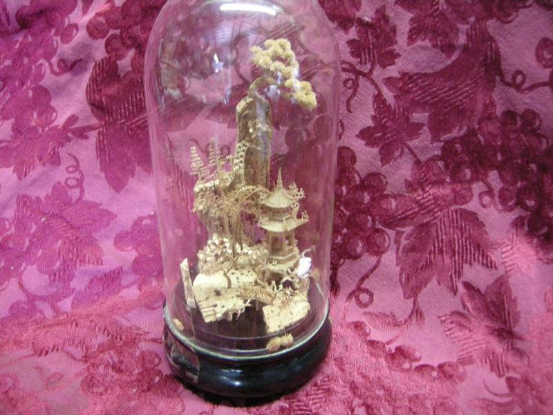lot 35 image: Vintage Chinese San You Cork Scene