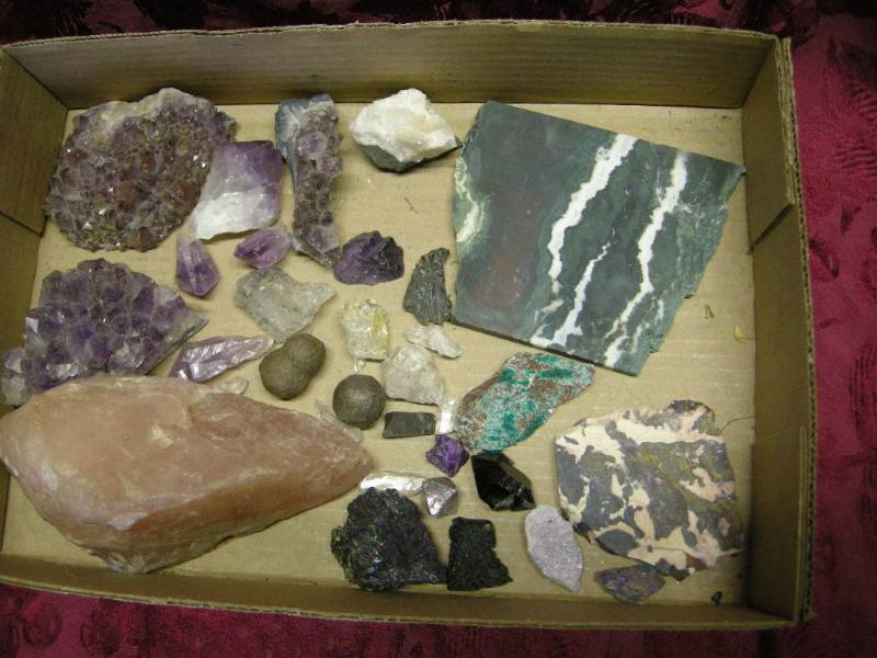 lot 64 image: Amethyst, Pink Quartz, Minerals
