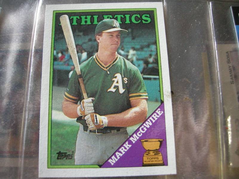lot 103 image: McGwire, Sosa, Bonds, Griffy, Thomas Card Album