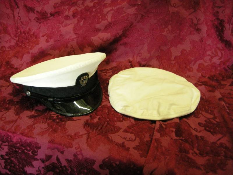 lot 127 image: Vintage U.S.Navy Caps