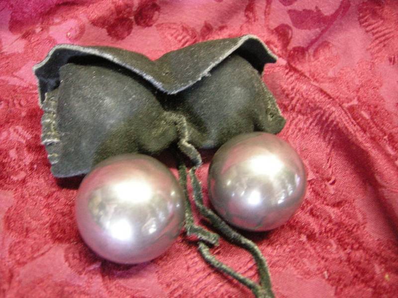 lot 129 image: Metaphoric Set of Balls Award