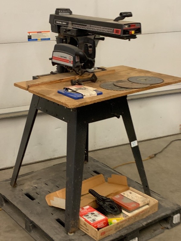 lot 37 image: Craftsman 10 Radial Arm Saw