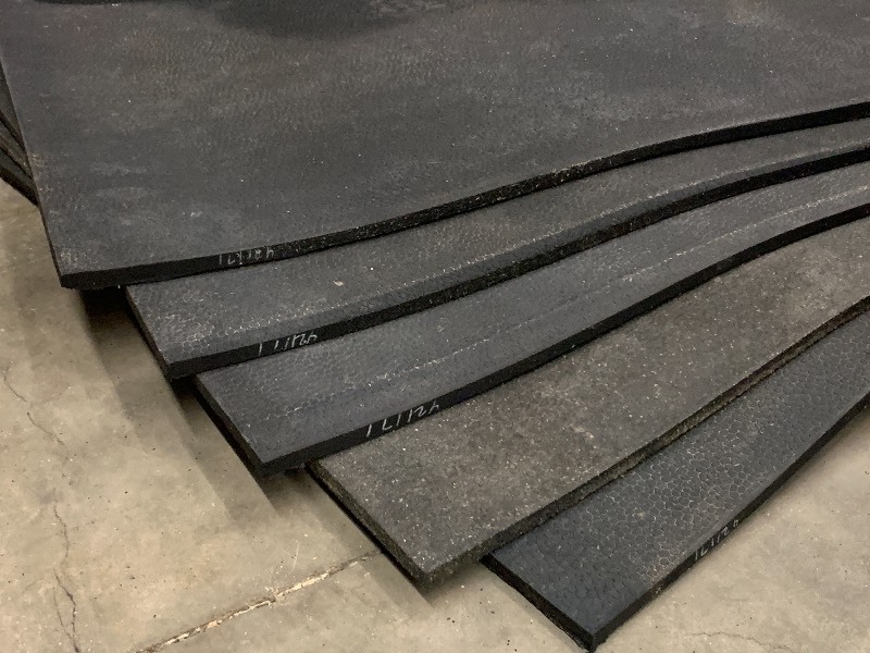 lot 23 image: Lot Of (5) Heavy Duty Stall Mats