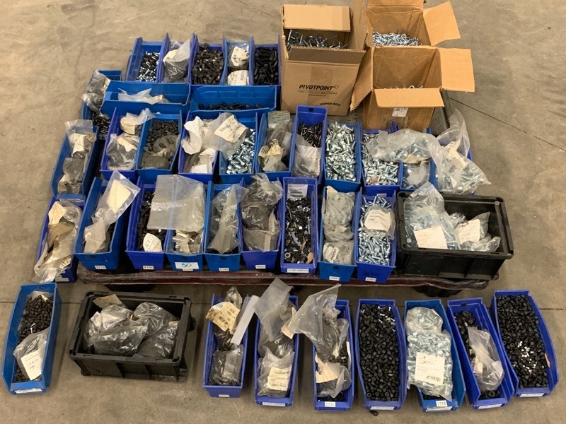 lot 50 image: Pallet Lot Of Assorted Hardware