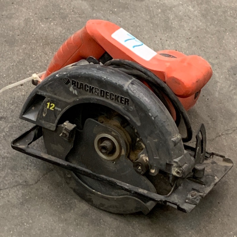 lot 77 image: Black & Decker 7.25 Circular Saw